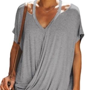 Super cute grey top